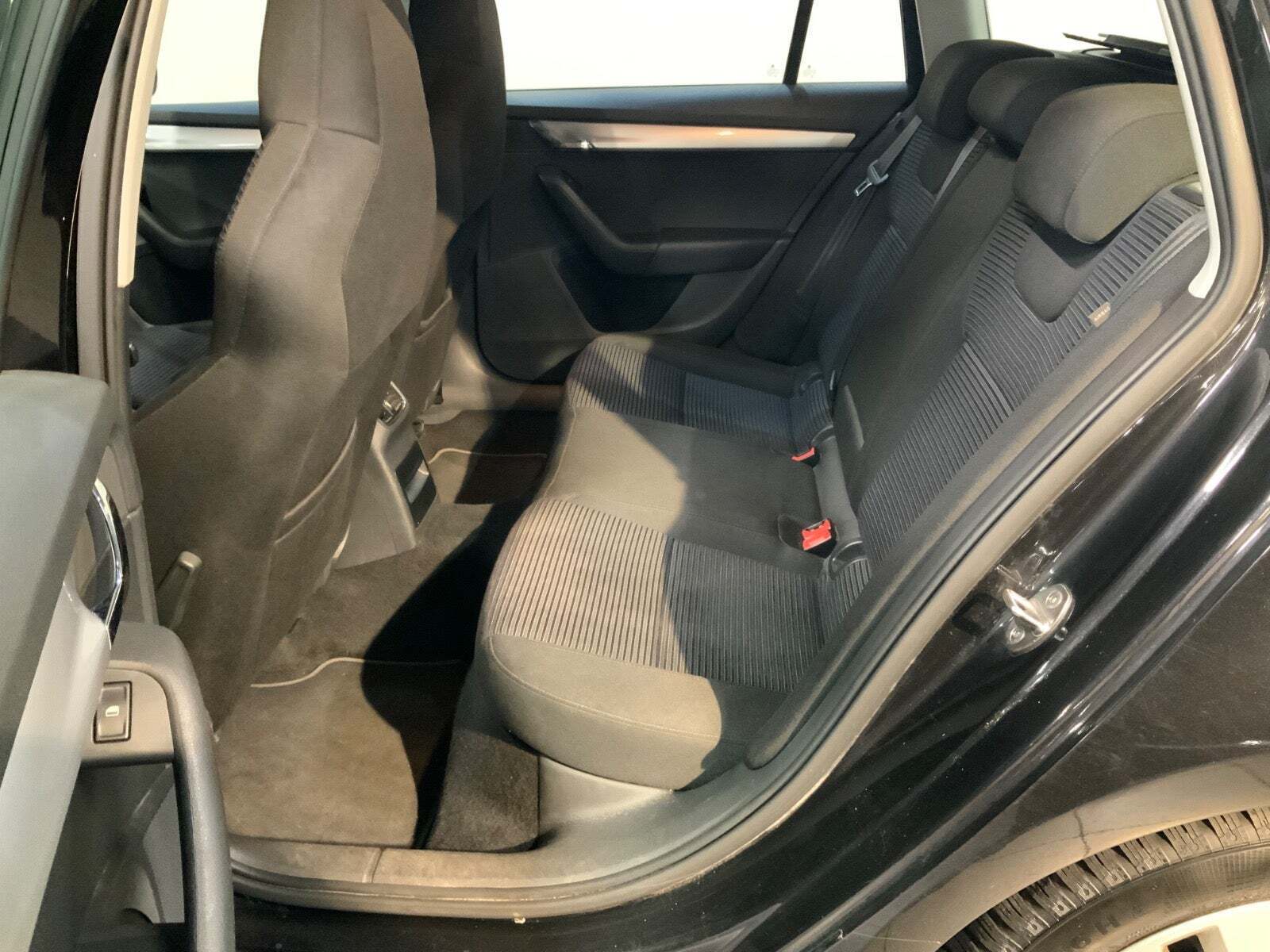 Skoda Octavia 1,4 TSi 140 Elegance Combi