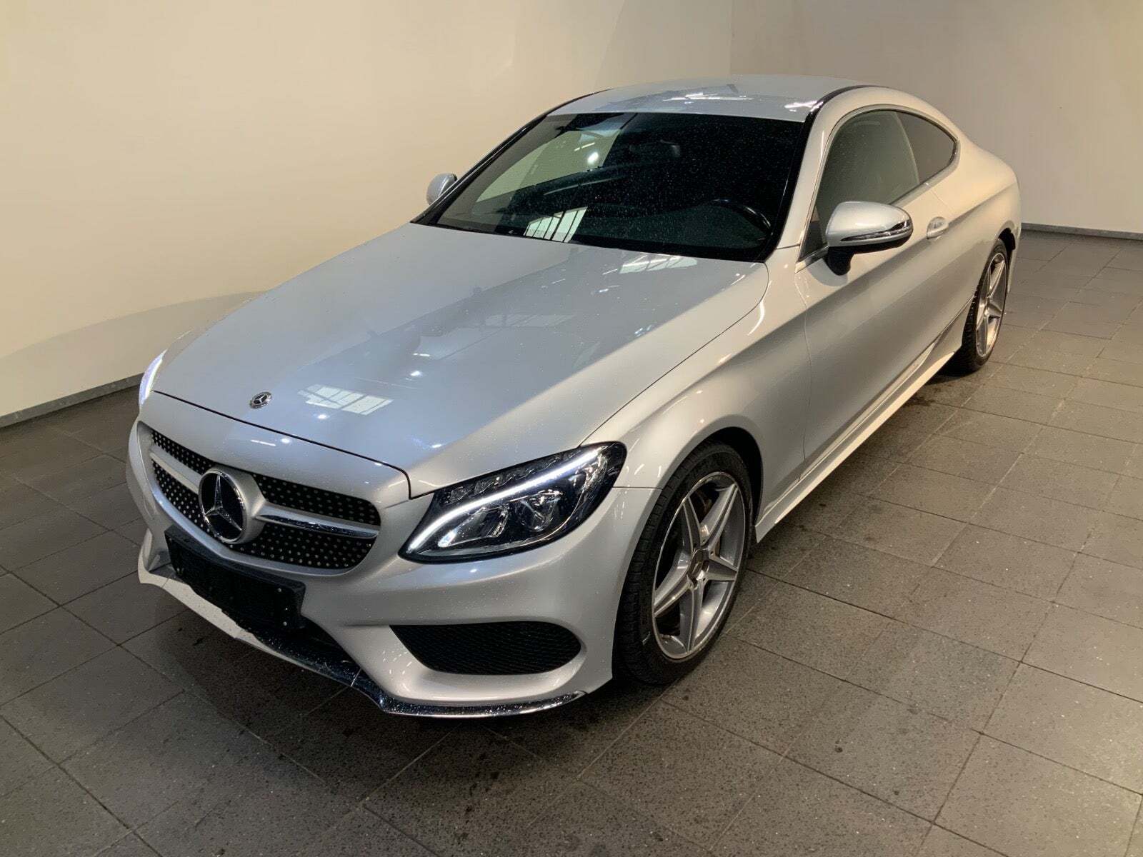 Mercedes C300 2,0 AMG Line Coupé aut.