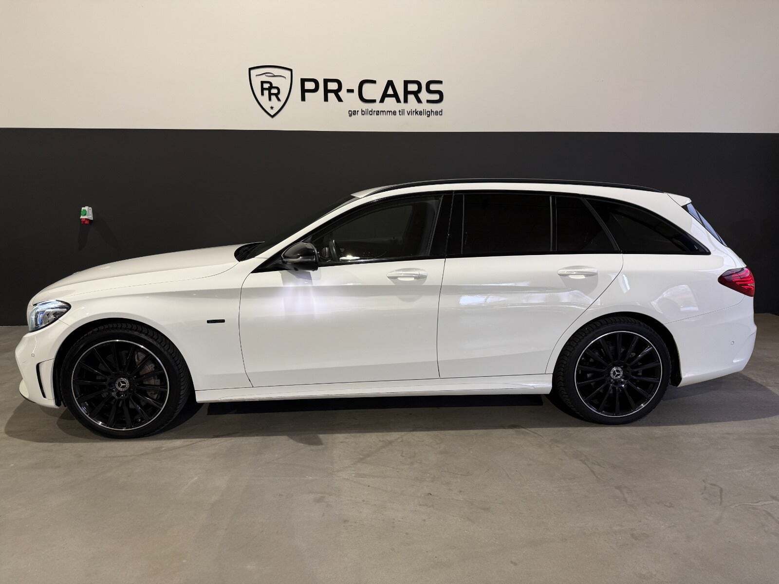 Mercedes C300 e 2,0 AMG Line Night Edition stc. aut.