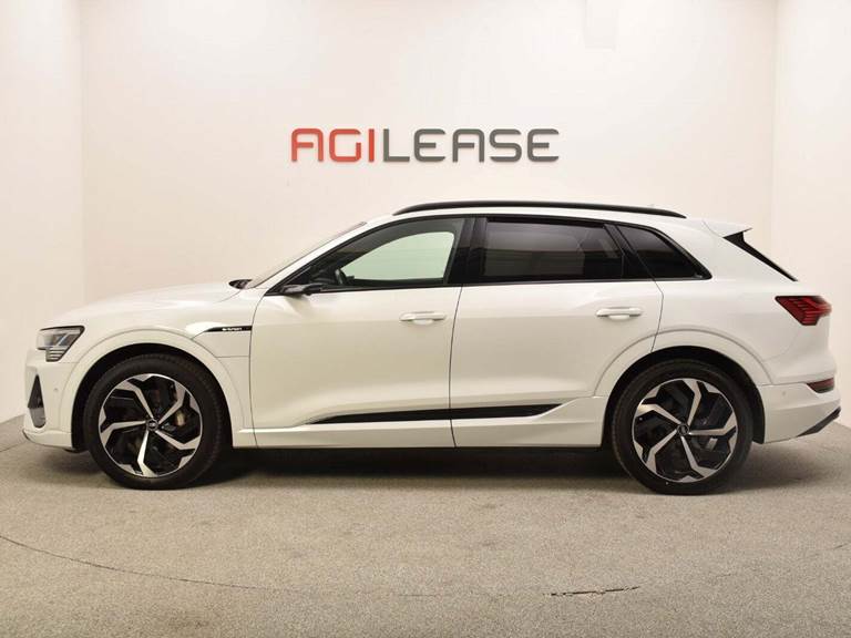 Audi e-tron 55 S-line quattro