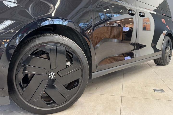 Sort VW ID.Buzz fra 2025