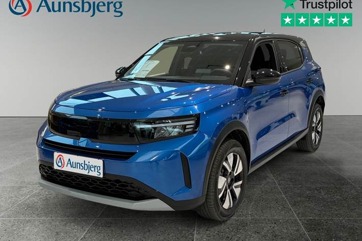 Blå Opel Frontera fra 2025 set udefra