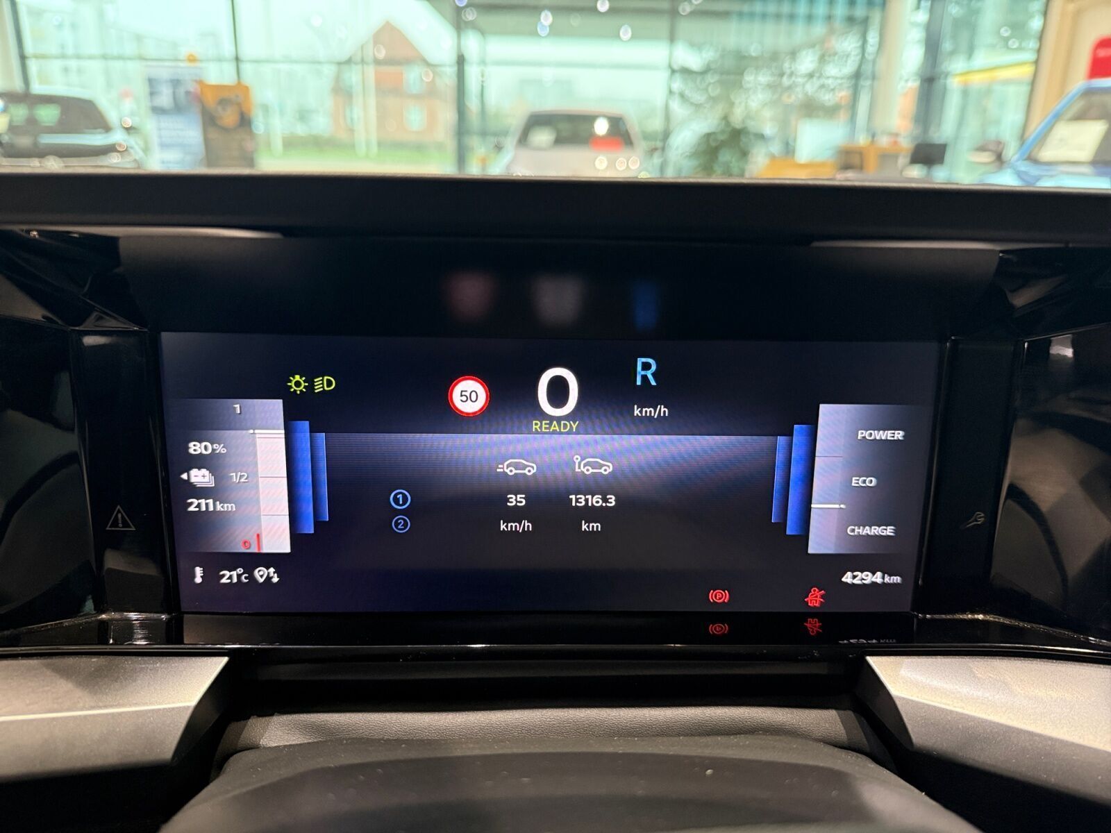 Blå Opel Frontera fra 2025