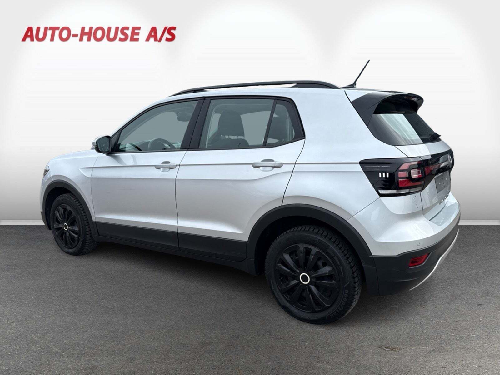 Sølv VW T-Cross fra 2020