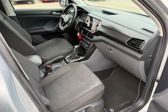 Sølv VW T-Cross fra 2020