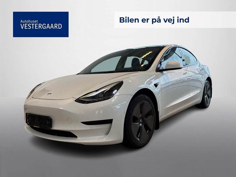 Tesla Model 3 Standard Range+ RWD