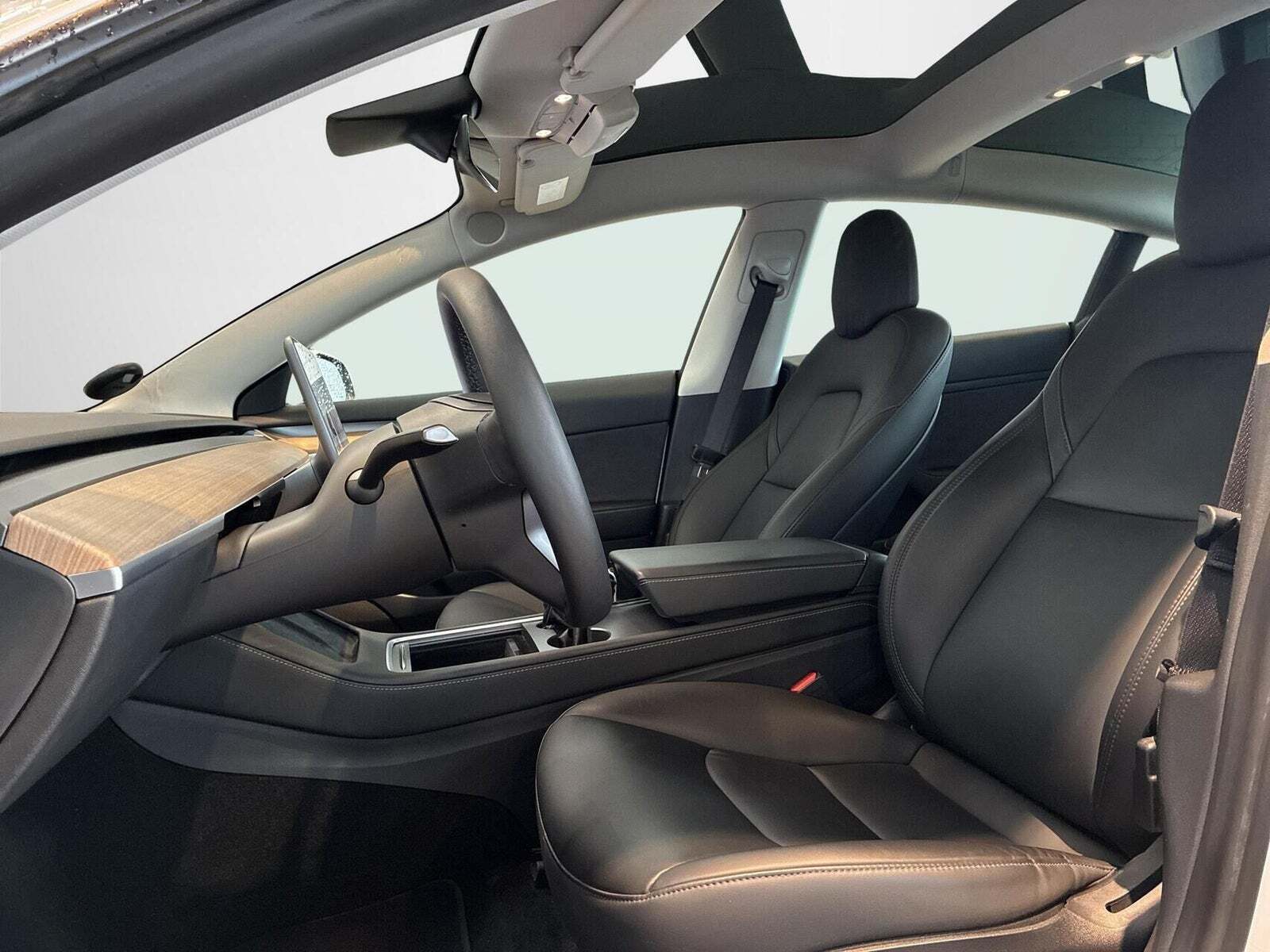 Tesla Model 3 Standard Range+ RWD