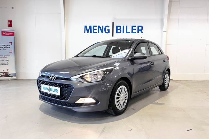 Grå Hyundai i20 fra 2017