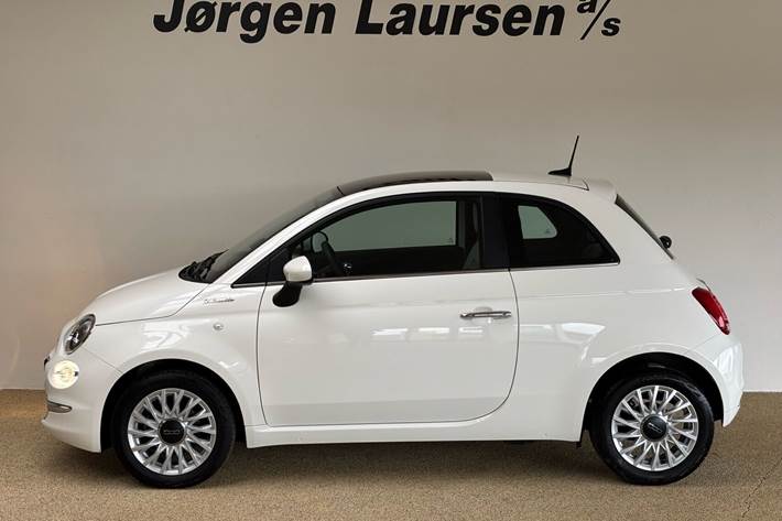 Hvid Fiat 500 fra 2023