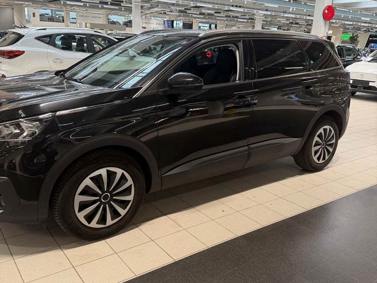 Peugeot 5008 1,6 BlueHDi 120 Active 7prs