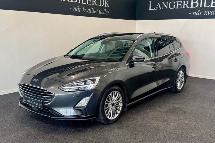 Grå Ford Focus fra 2019
