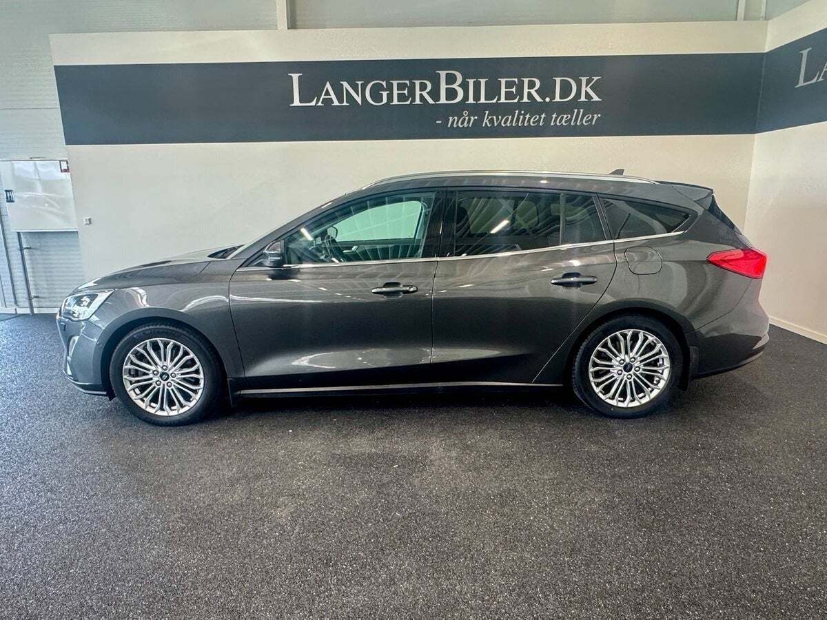 Ford Focus 1,0 EcoBoost Titanium stc.