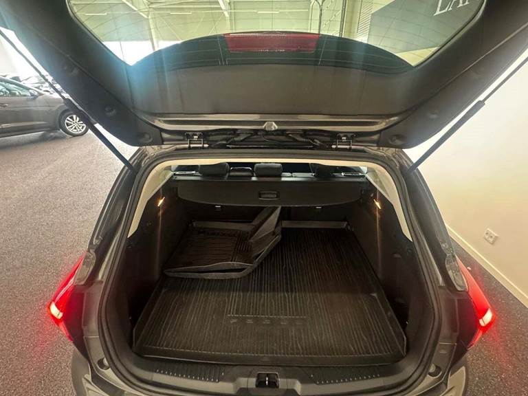 Ford Focus 1,0 EcoBoost Titanium stc.