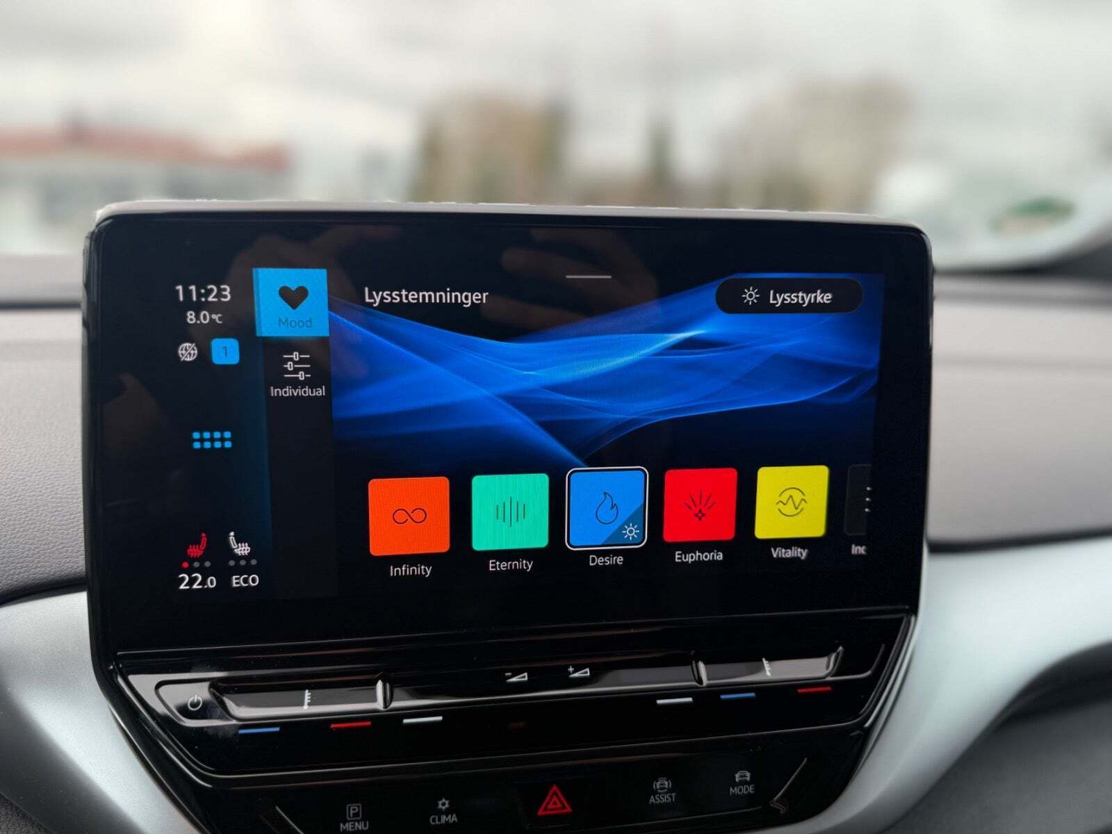 Hvid VW ID.4 fra 2023