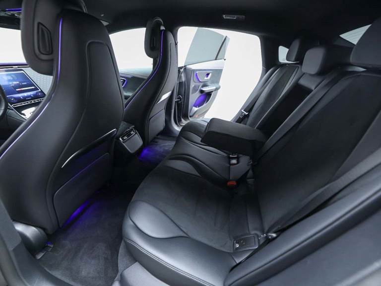 Mercedes EQE350+ AMG Line