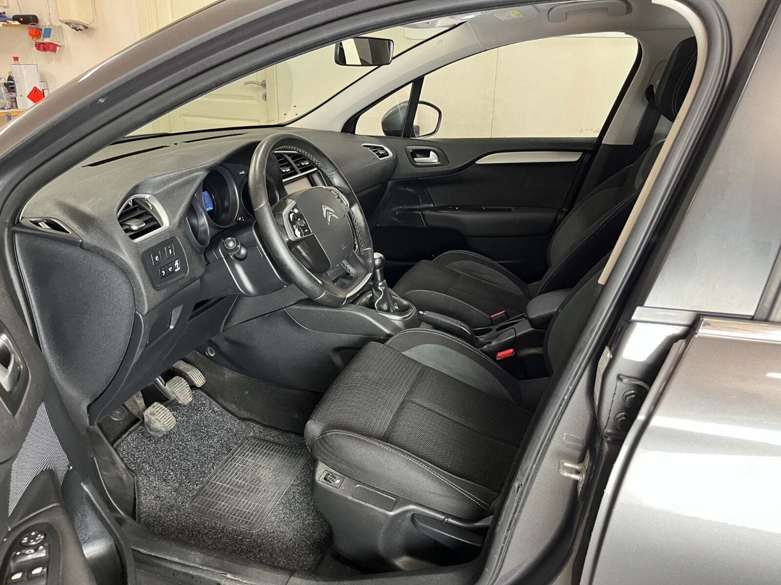 Citroën C4 1,6 BlueHDi 100 Feel