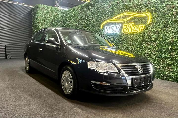 undefined VW Passat fra 2006 set udefra
