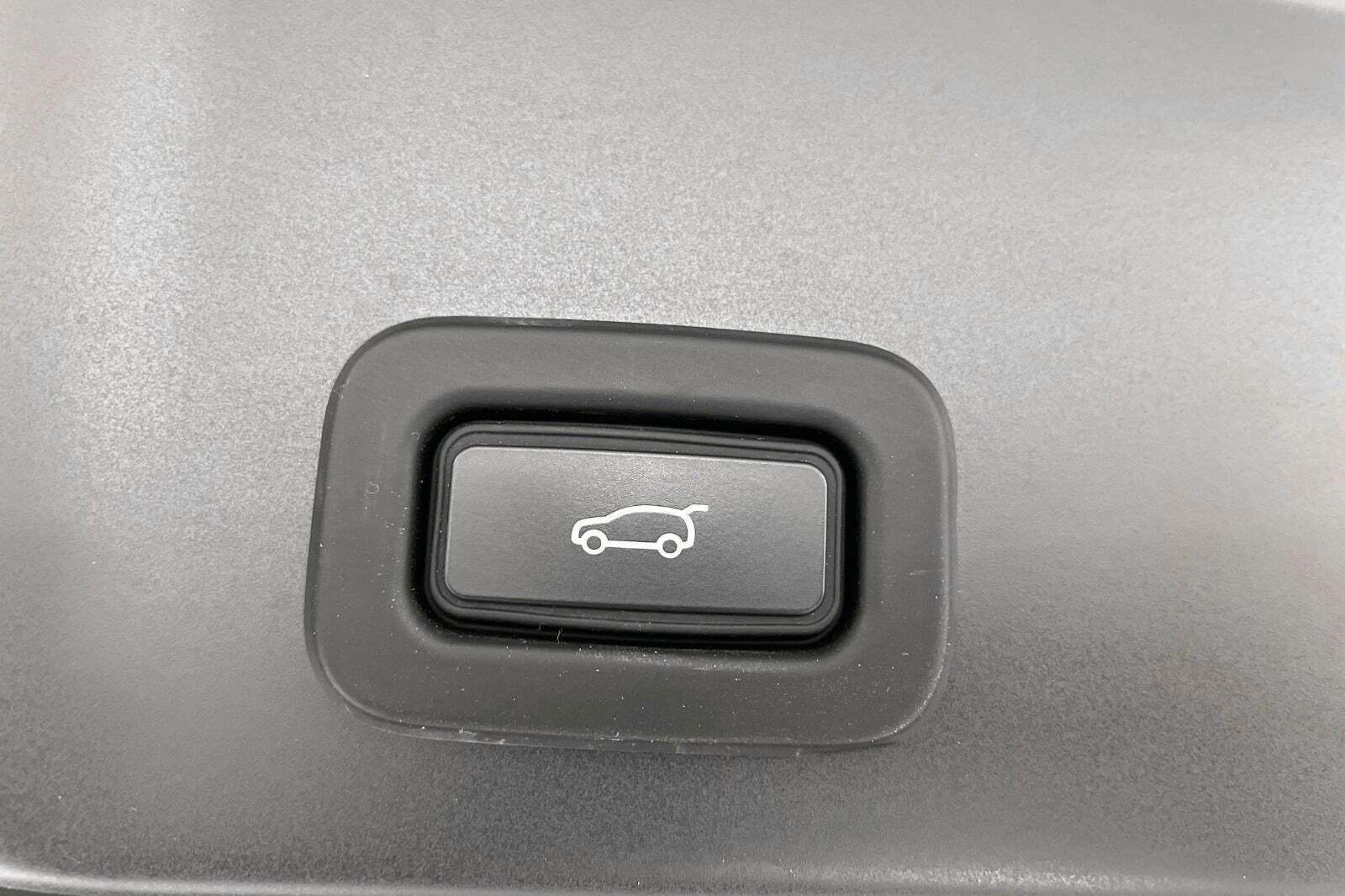 Grå Land Rover Range Rover evoque fra 2022