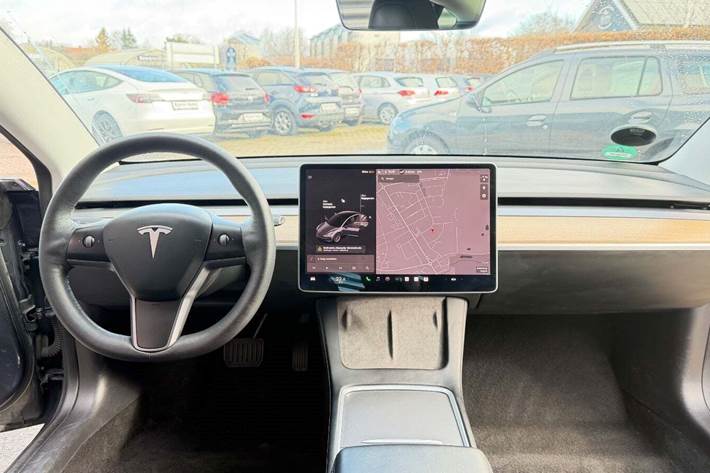 undefined Tesla Model 3 fra 2021