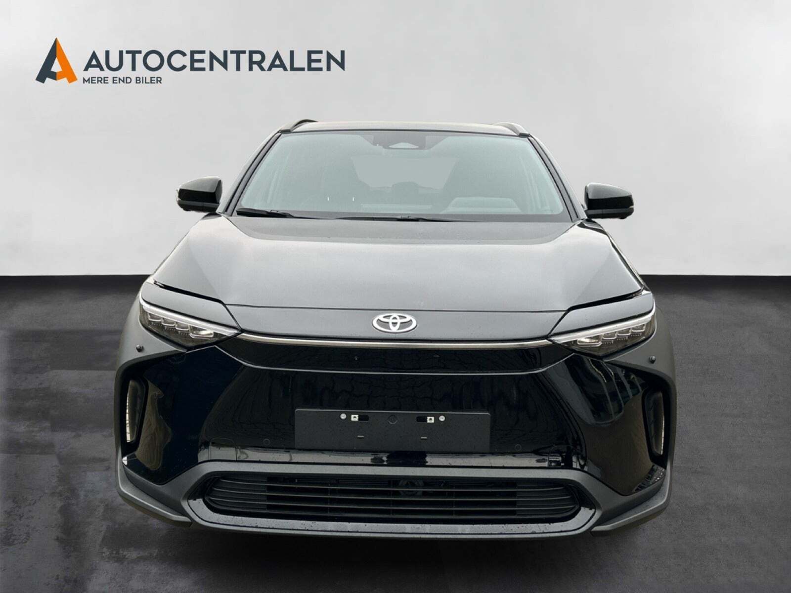 Toyota BZ4X Business+