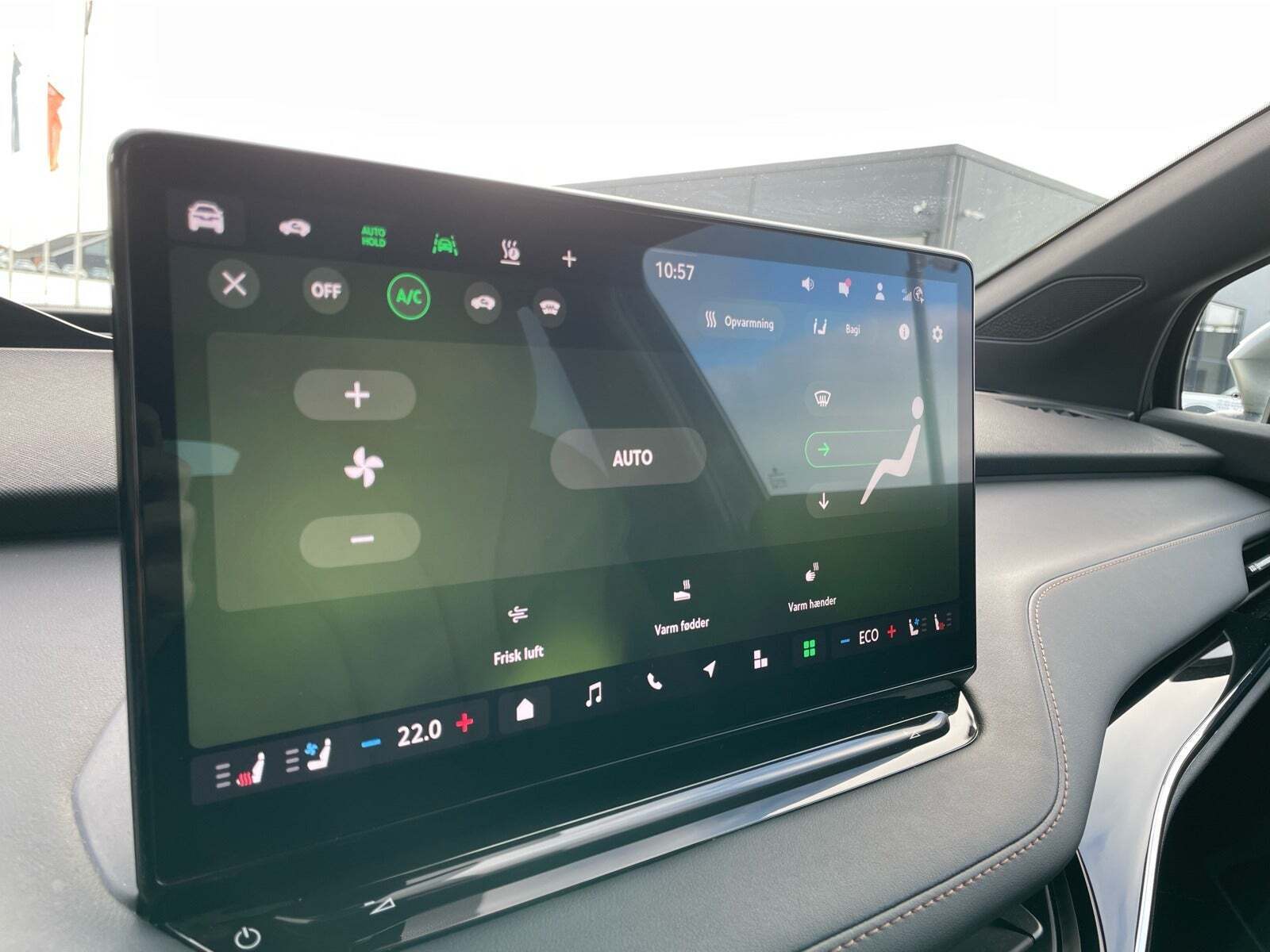 Sort Skoda Enyaq fra 2024