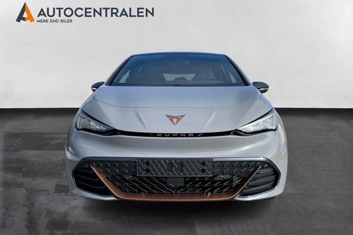 Grå Cupra Born fra 2023
