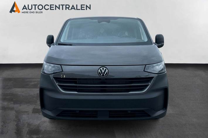 Grå VW Transporter fra 2025