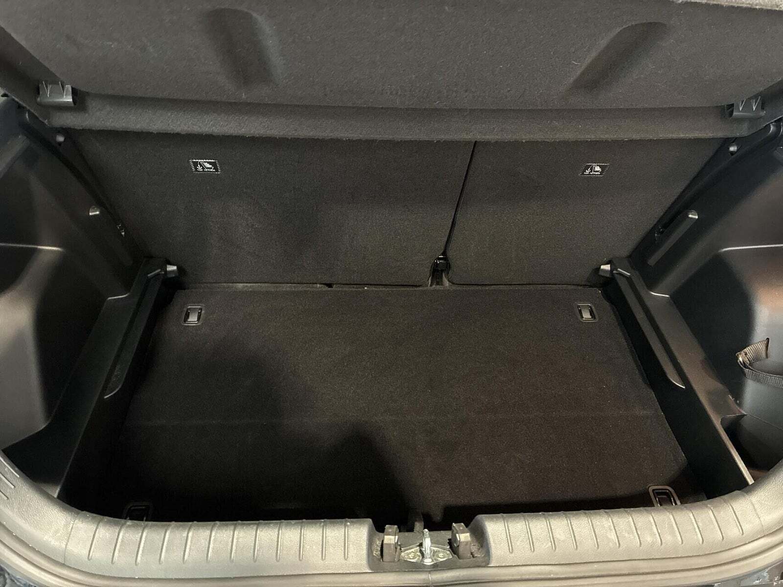 Sort Hyundai i20 fra 2023