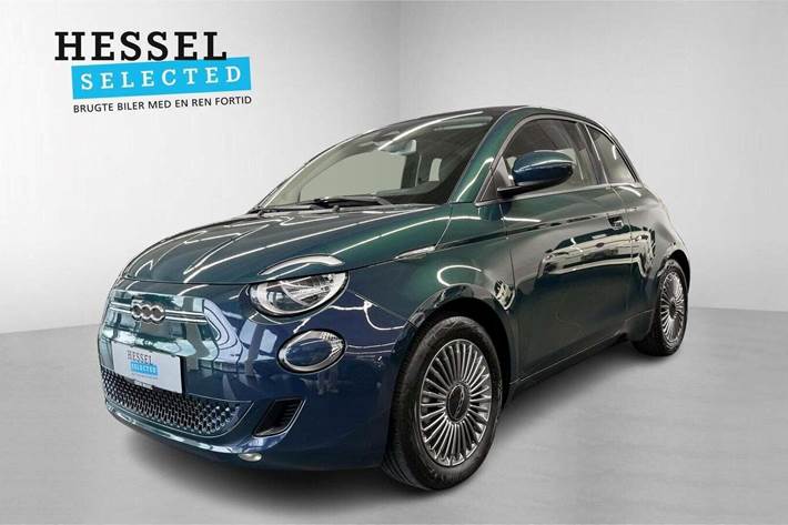 Blå Fiat 500e fra 2022
