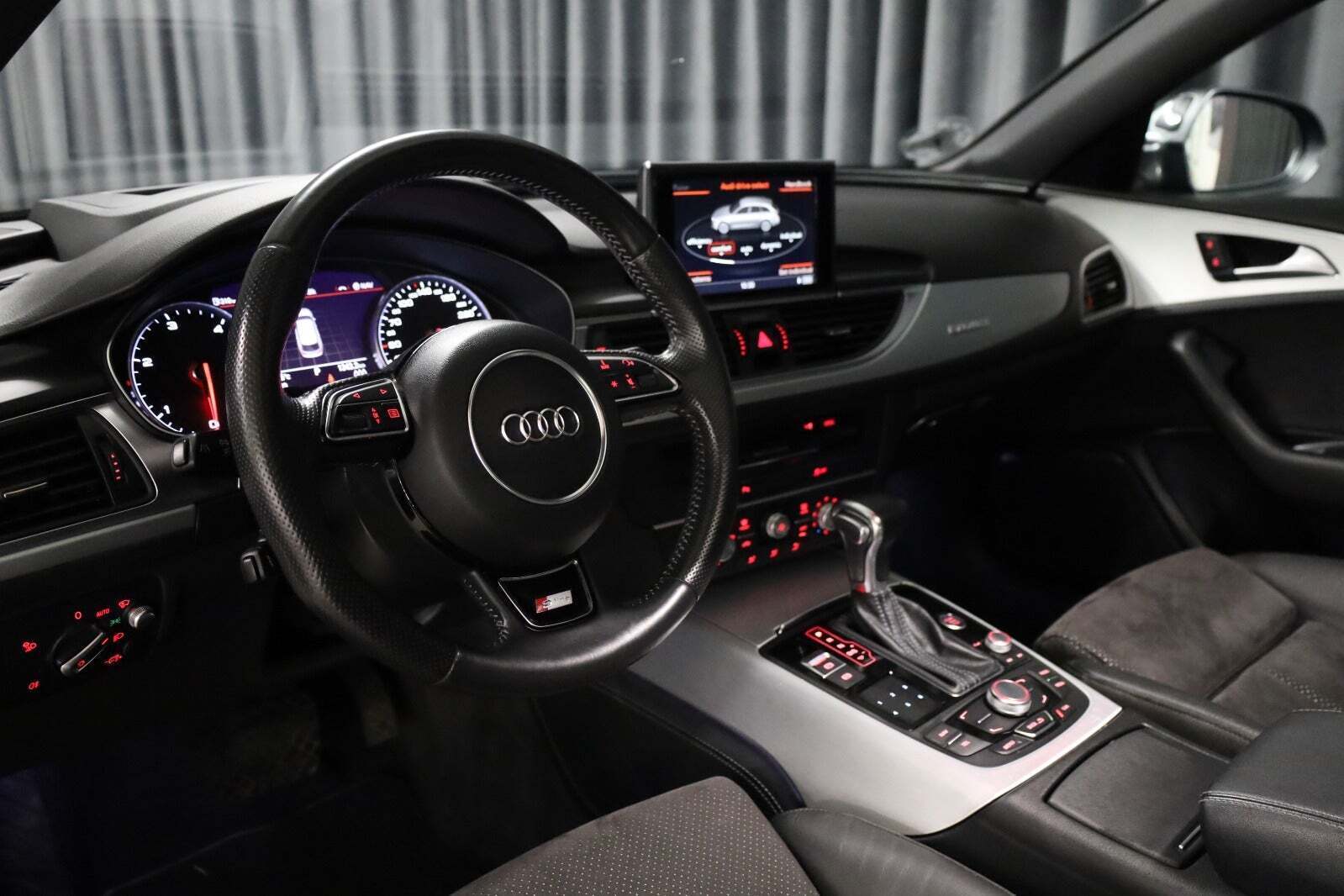 Audi A6 3,0 TDi 313 Avant quattro Tiptr.