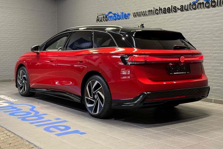 Rød VW ID.7 fra 2025