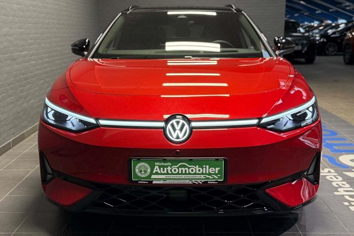 Rød VW ID.7 fra 2025