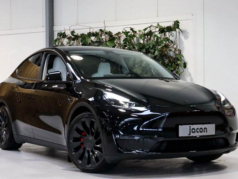 Tesla Model Y Performance AWD