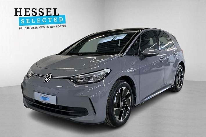 Grå VW ID.3 fra 2023 set udefra