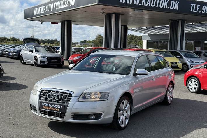Sølv Audi A6 fra 2005