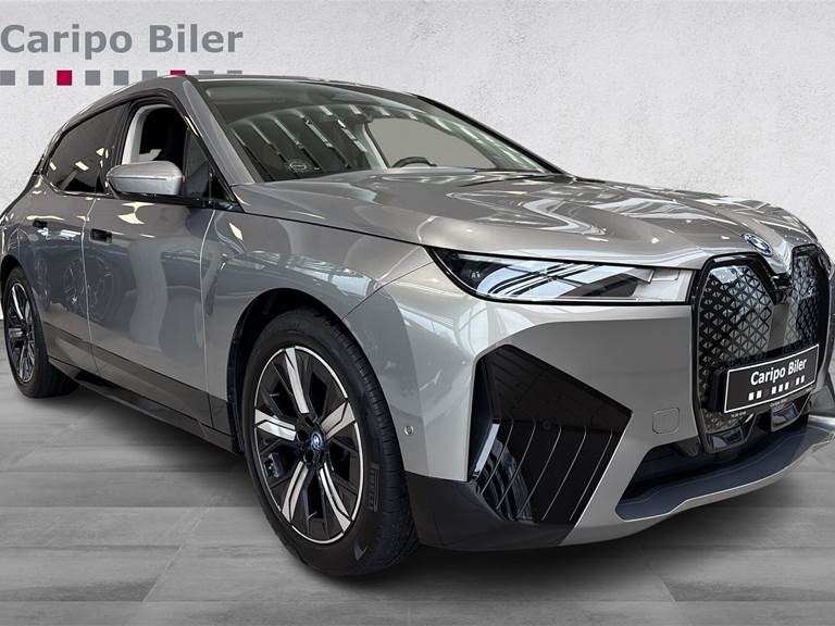 BMW iX 40 EL XDrive 326HK 5d Aut.