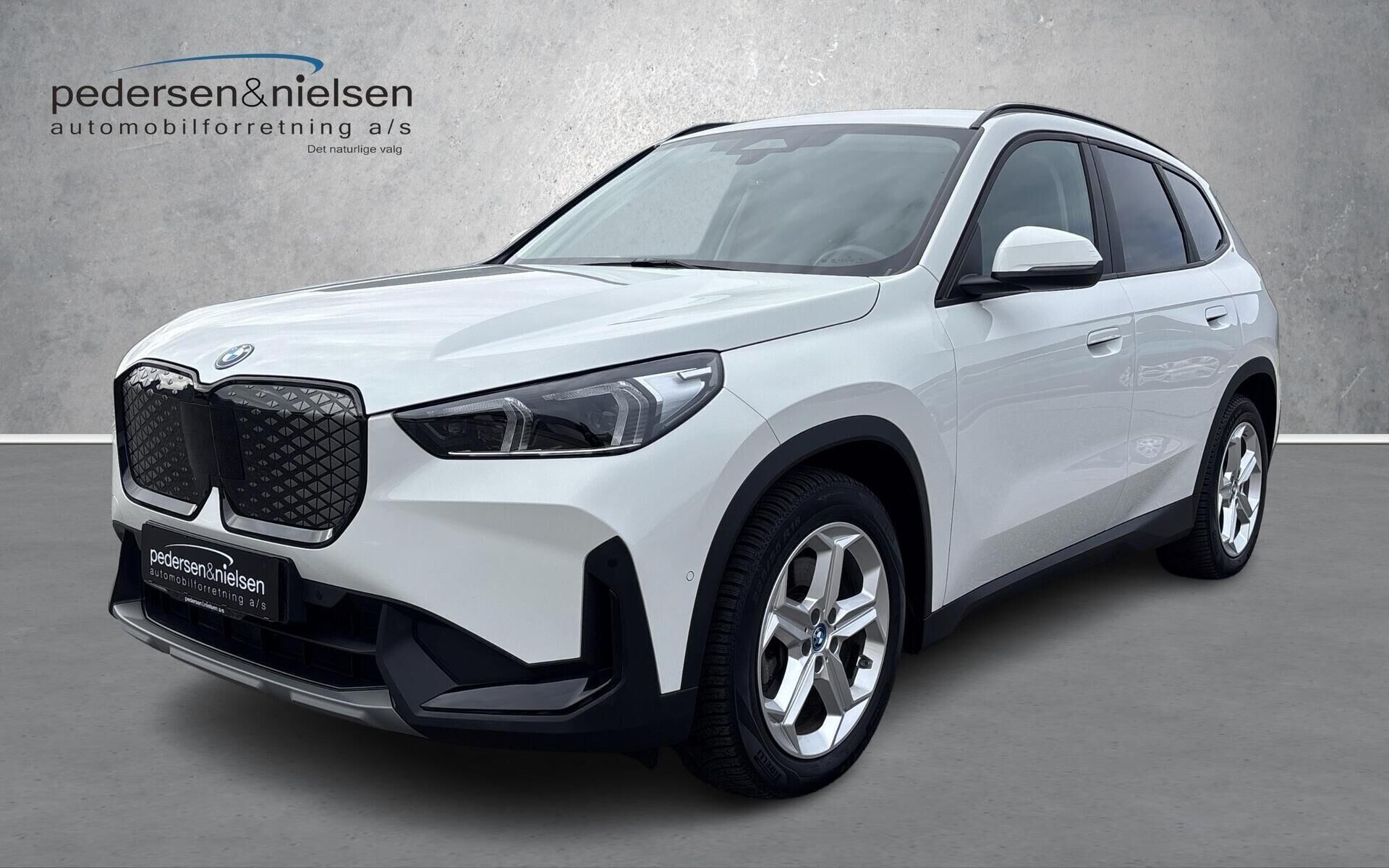 BMW iX1 xDrive30 EL M-Sport 4x4 313HK 5d Aut.