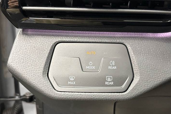 Grå VW ID.4 fra 2023