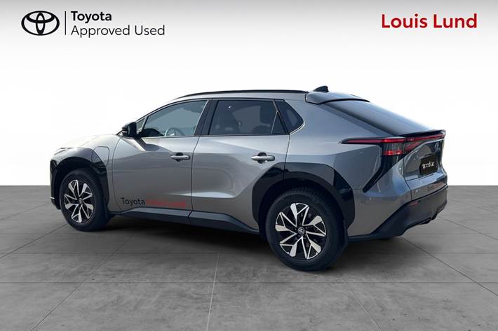 undefined Toyota BZ4X fra 2025