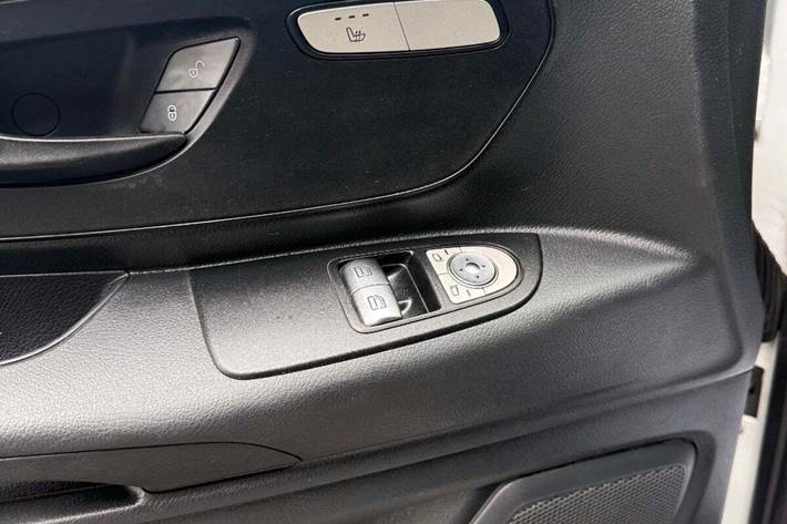 undefined Mercedes Vito 114 fra 2018