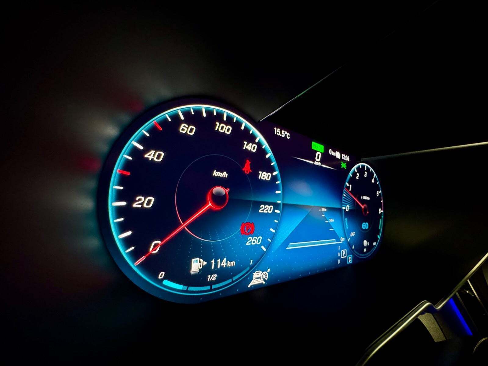 Sort Mercedes GLC300 de fra 2021