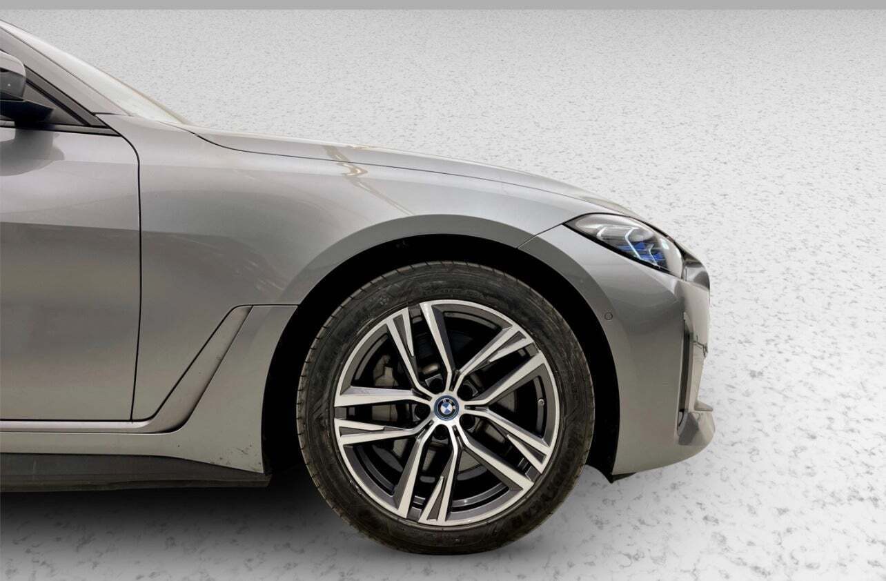 BMW i4 eDrive40 Charged Plus