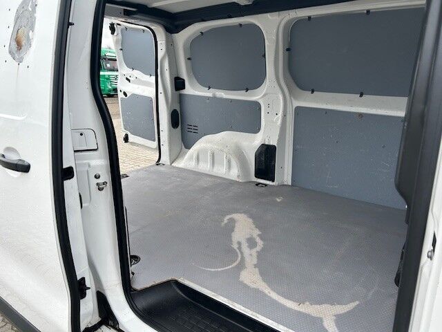 Toyota ProAce 1,6 D 115 Medium Base