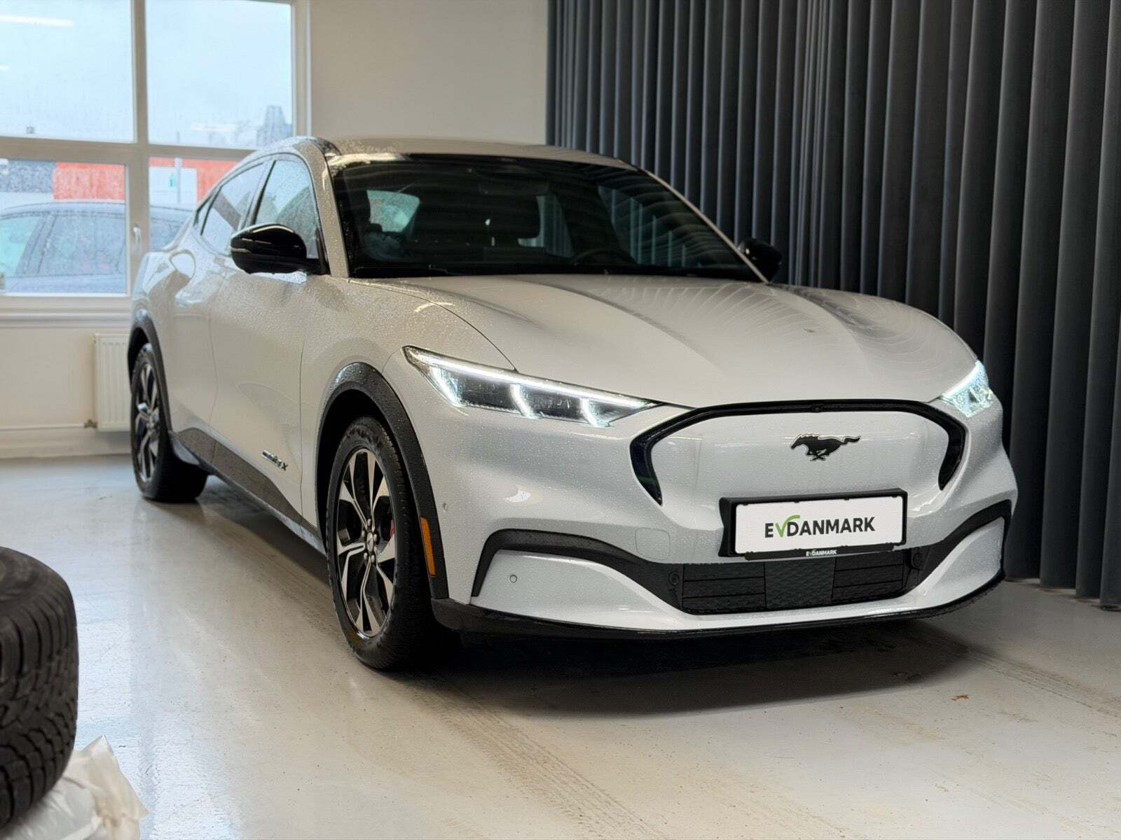 Ford Mustang Mach-E 88 Premium Extended Range