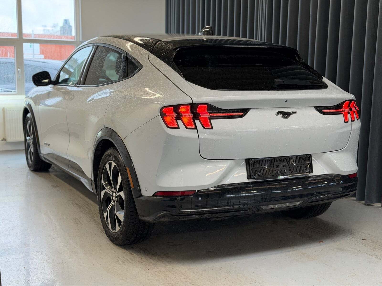 Ford Mustang Mach-E 88 Premium Extended Range