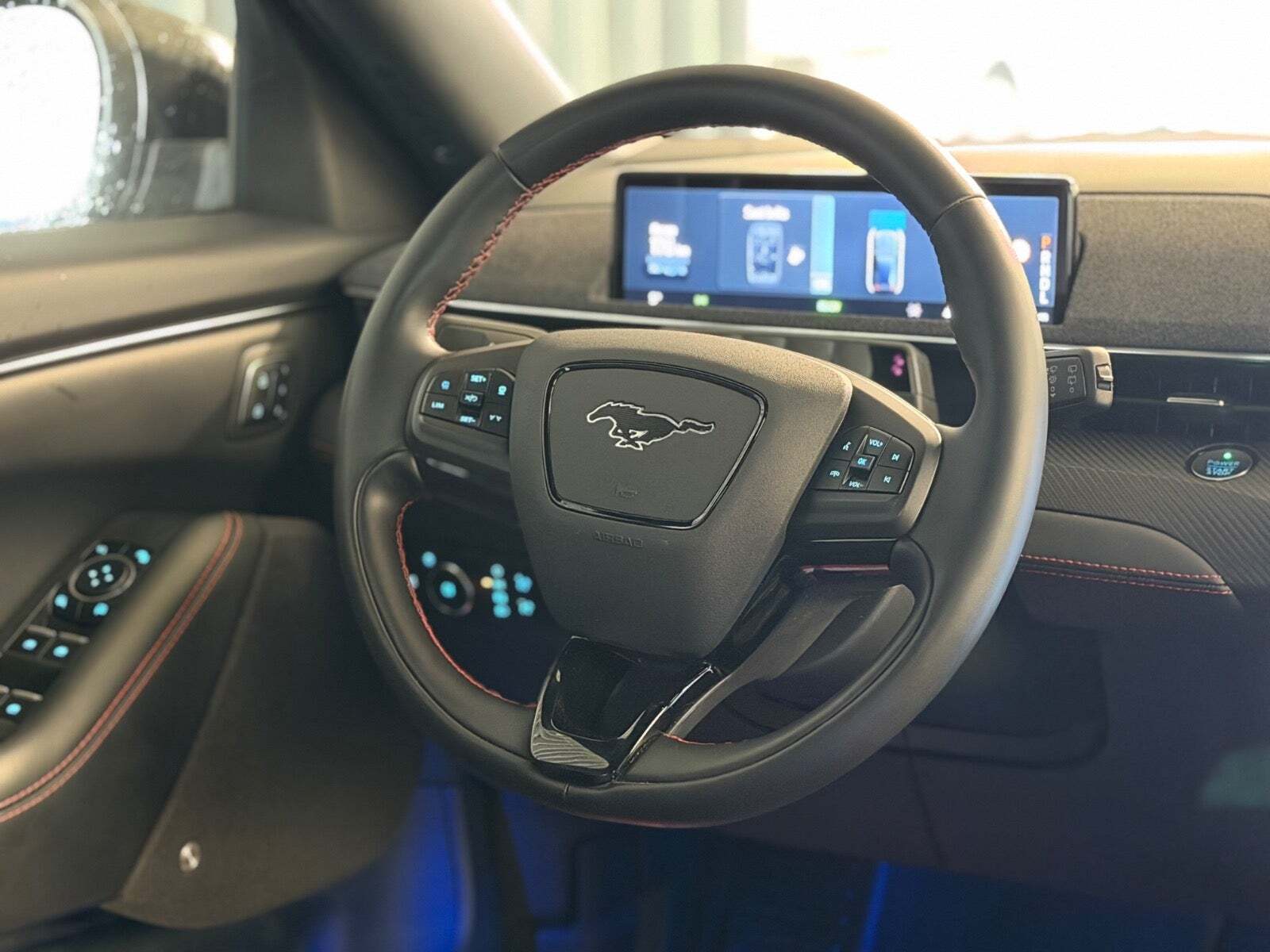 Ford Mustang Mach-E 88 Premium Extended Range