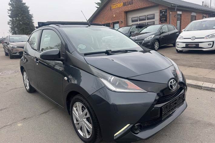 undefined Toyota Aygo fra 2015