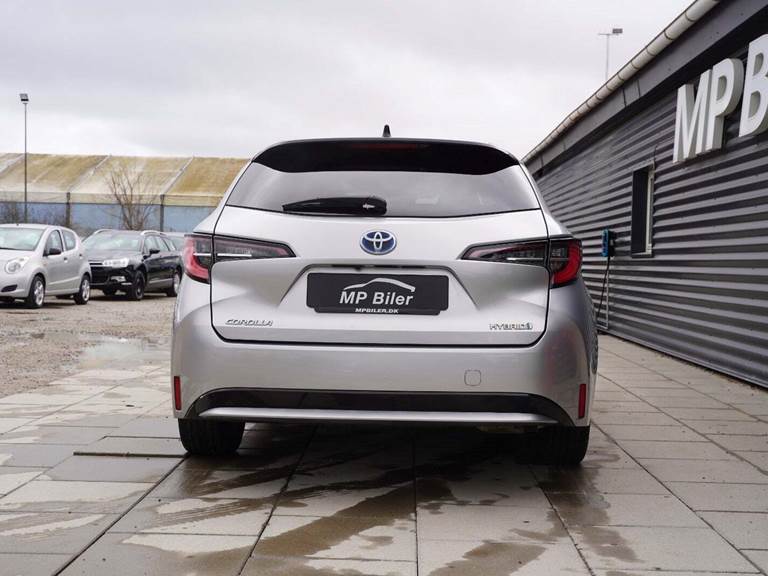 Toyota Corolla 1,8 Hybrid Active Premium Touring Sports MDS