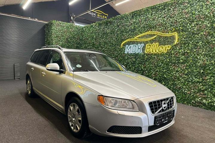 undefined Volvo V70 fra 2011 set udefra