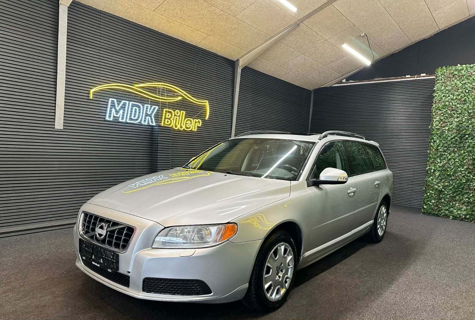 Volvo V70 2,0 D3 163 Momentum aut.